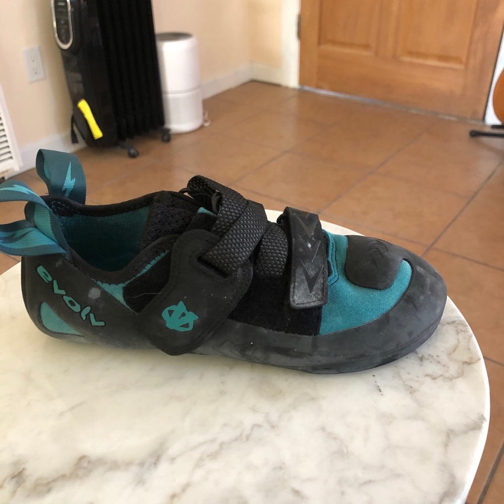 Evolv Kira Teal Climbing Shoes Women 7